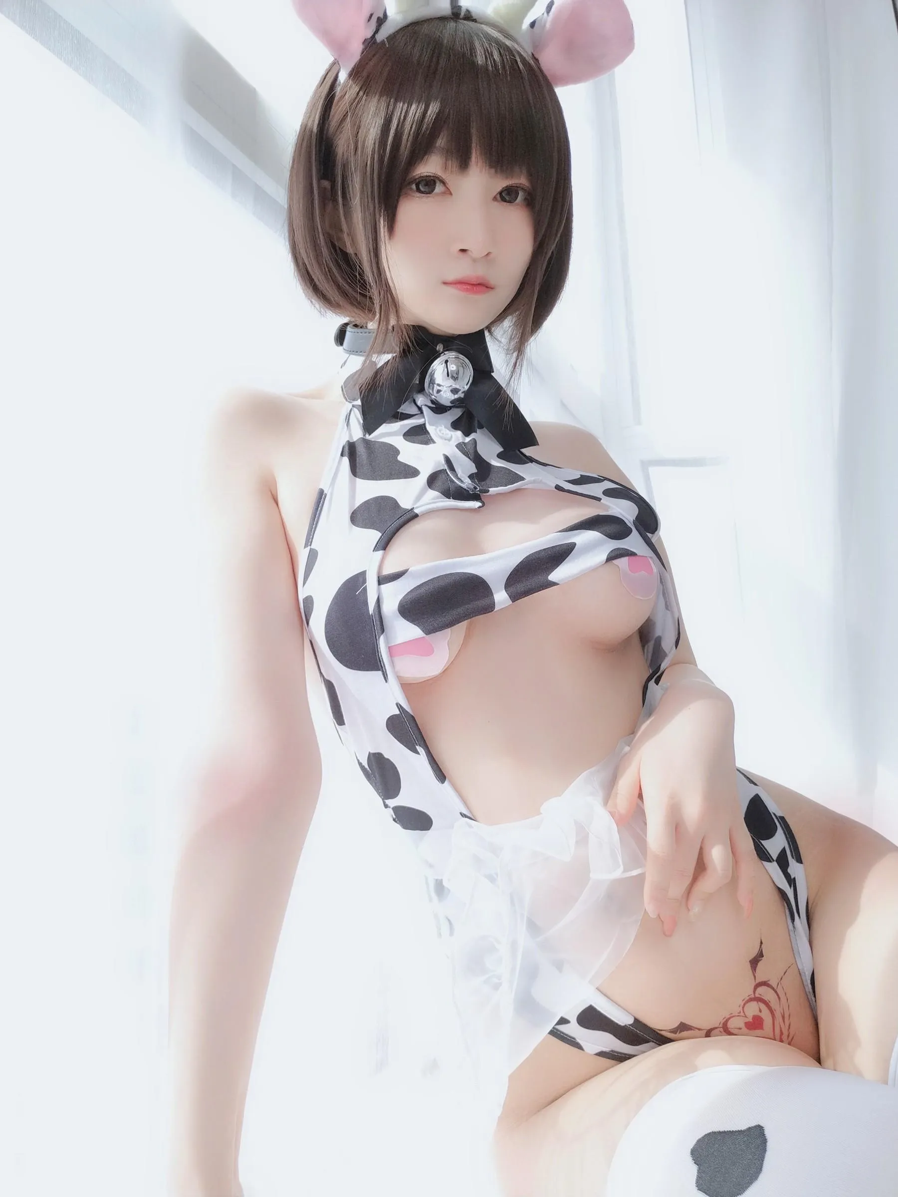 白银81 – 自撮 Vol.46 可爱奶牛 [101P]插图9